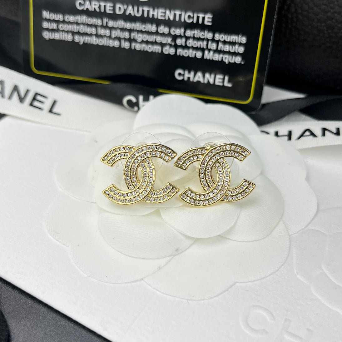 2025 Luxury Double Drainage Diamond Double C Earrings