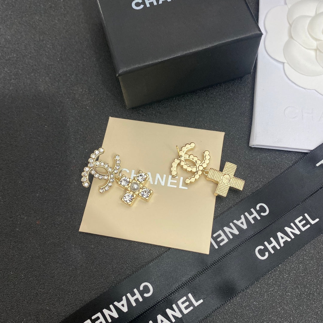 2025 New Cross Pearl Crystal Earrings