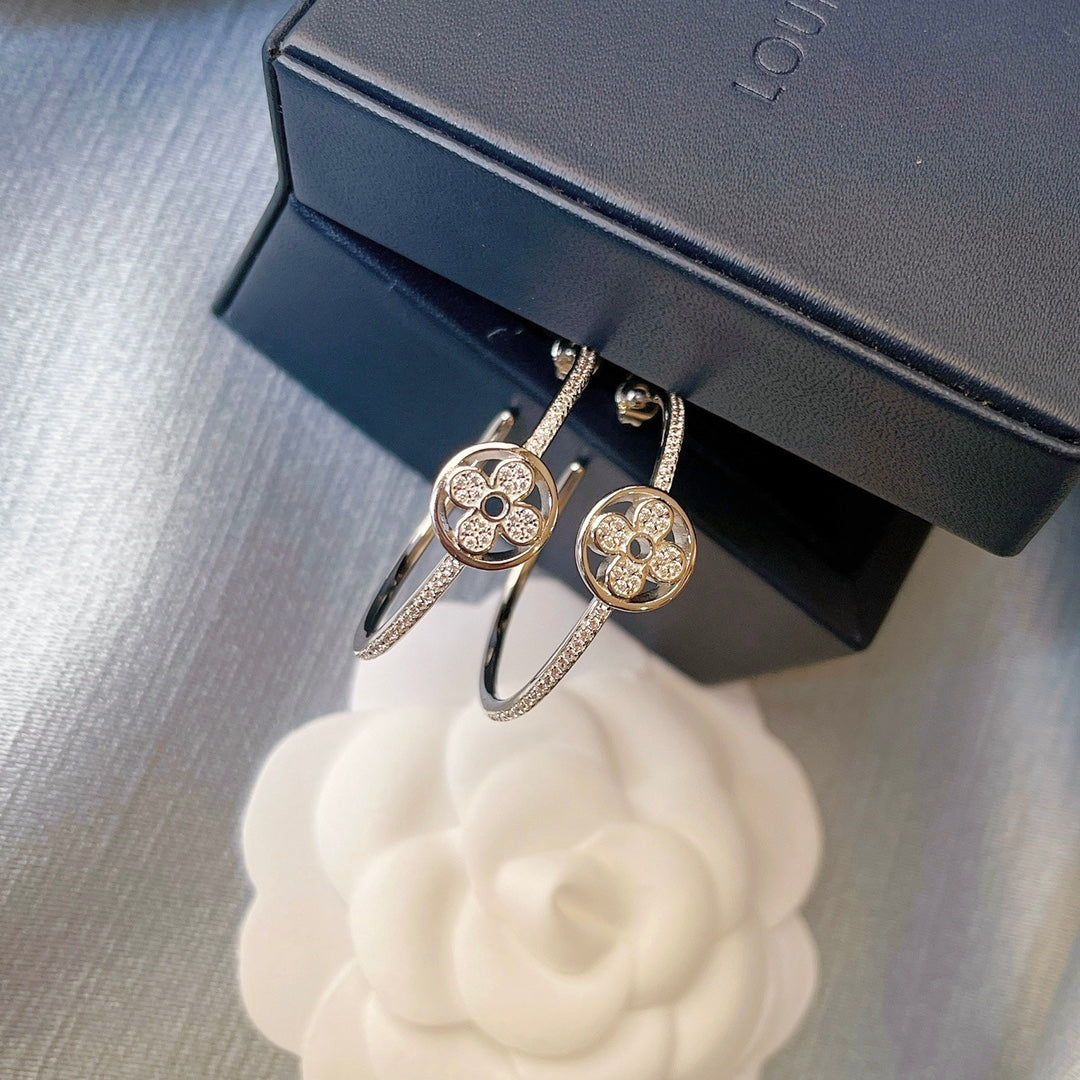 2025 Monogram Flower Diamond Earrings