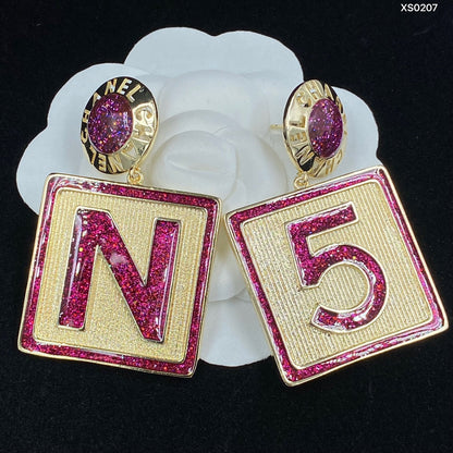 2025 Fashion Square Alphabet Pendant Earrings