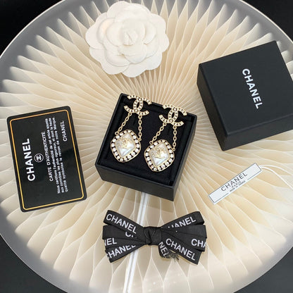 2025 Fashion Rhinestone Pendant Stud Earrings