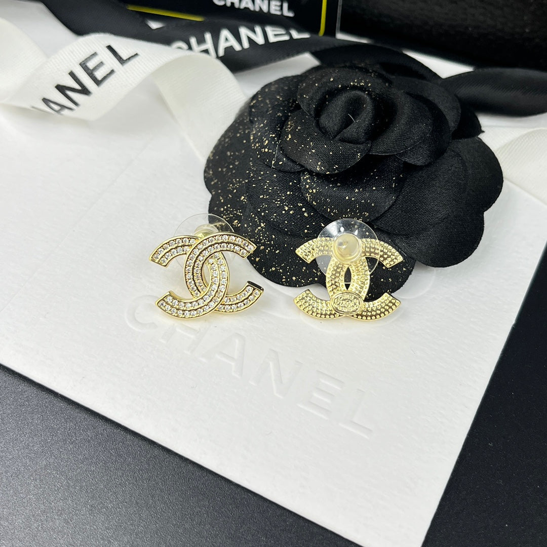 2025 Luxury Double Drainage Diamond Double C Earrings