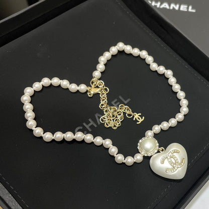 2025 Fashion Double C Pearl Heart Necklace