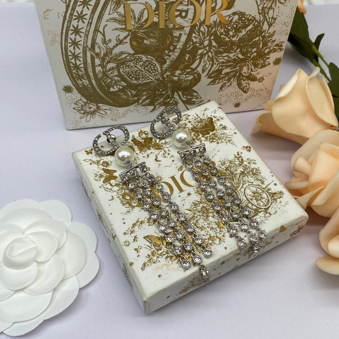 2025 Fashion CD Rhinestone Tassel Pendant Earrings