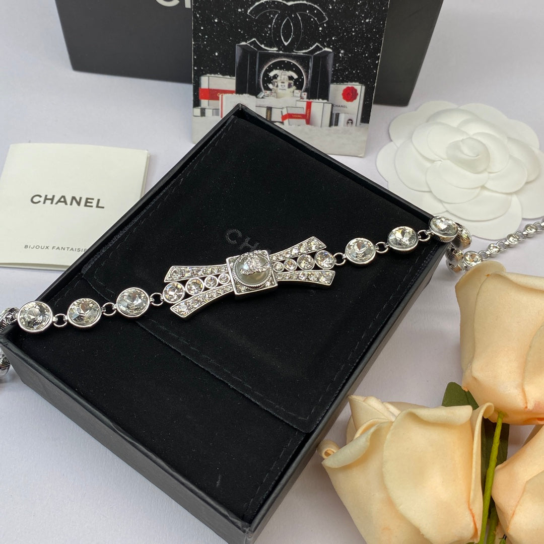 2025 Fashion CC Bow Rhinestone Necklace