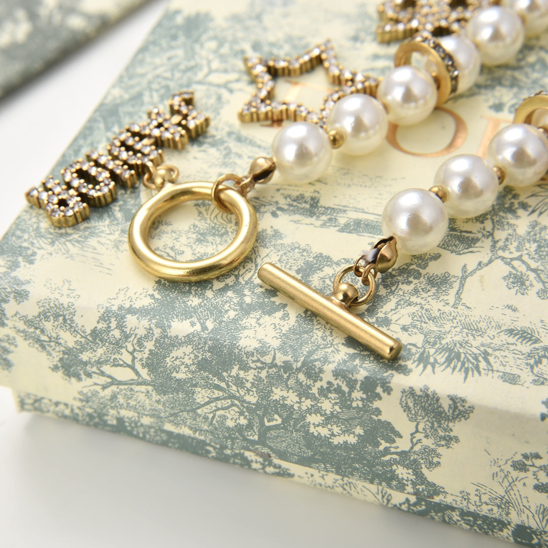 2025 Fashion CD star heart pendant pearl necklace