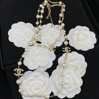 2025 Fashion Pearl Rhinestone Charm Necklace