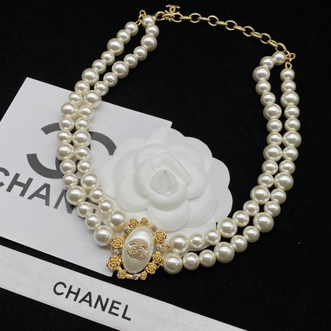 2025 Fashion CC Pearl Charm Necklace