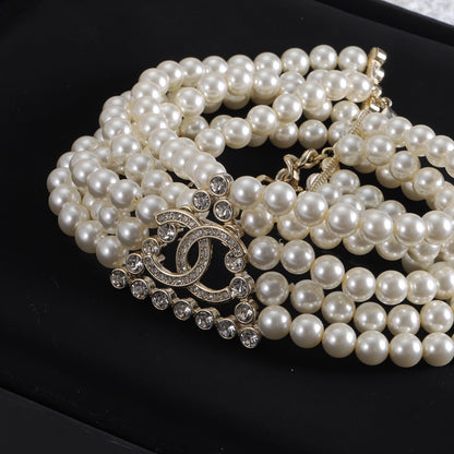 2025 Fashion CC triangle pearl necklace
