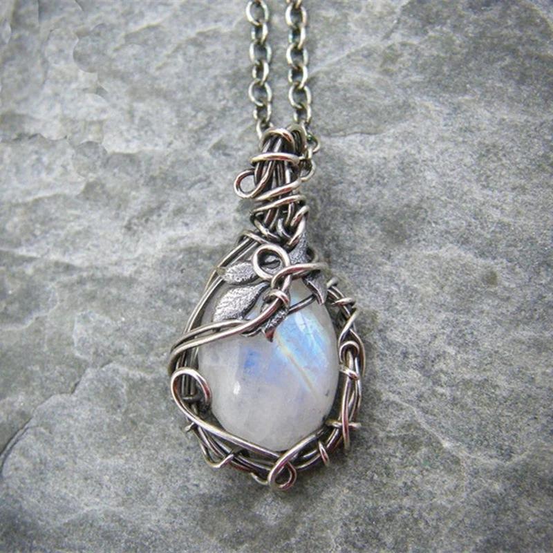 2025 Retro Winding Moonstone Necklace
