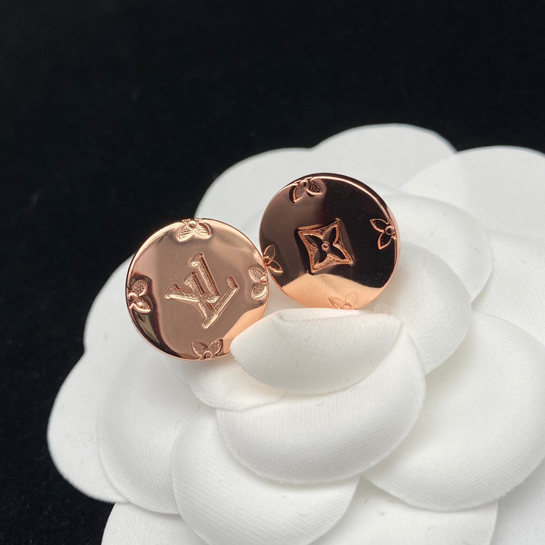 2025 Round Logo Letter Stud Earrings