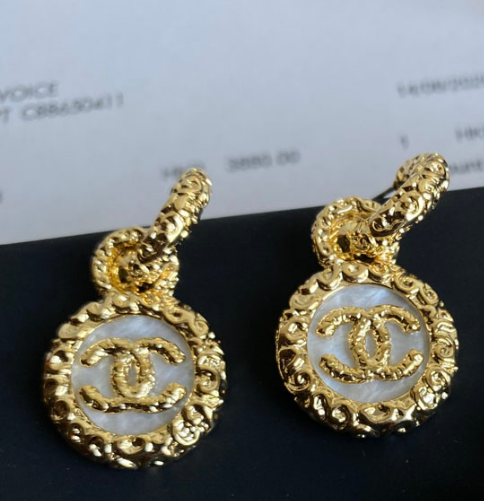 2025 Pleated Design Earrings