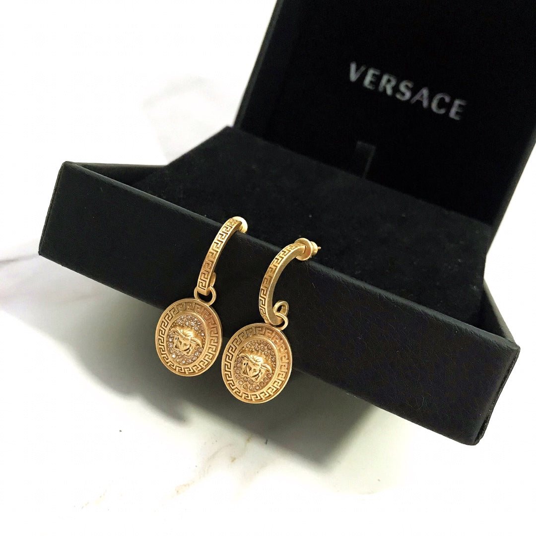 2025 Series Diamond Earrings