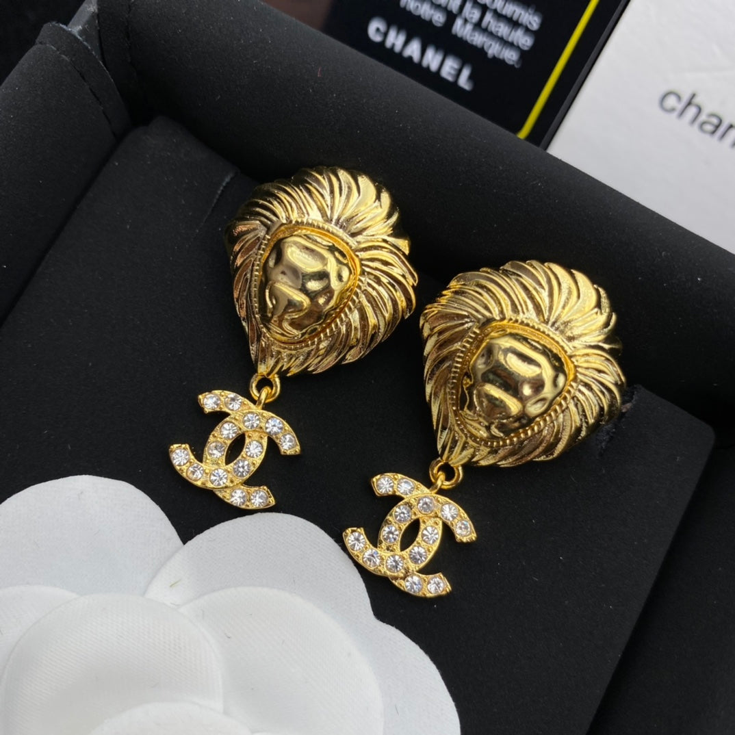 2025 Lion Head Diamond Drop Earrings