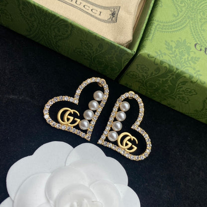 2025 Love Shape Diamond Pearl Earrings