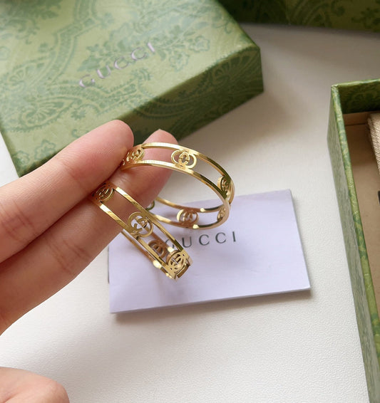 2025 Hollow round earrings